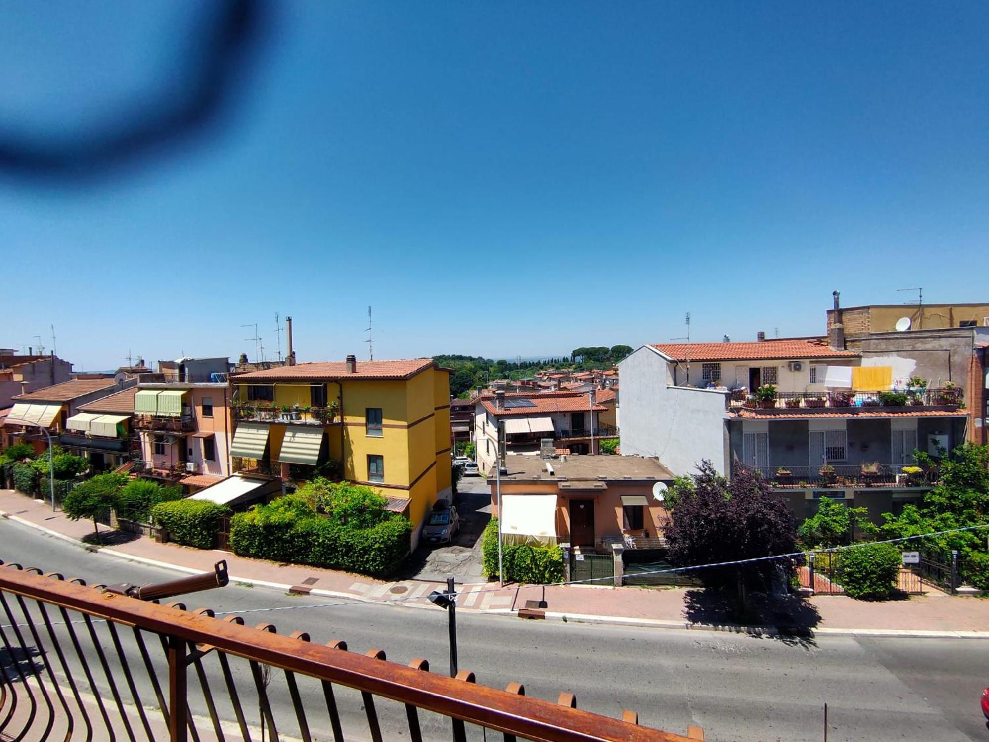 Nomentum House Apartment Mentana Bagian luar foto